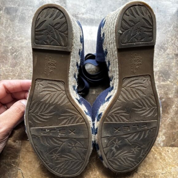 LifeStride Taffy Espadrille Wedge Sandal - Picture 3 of 3